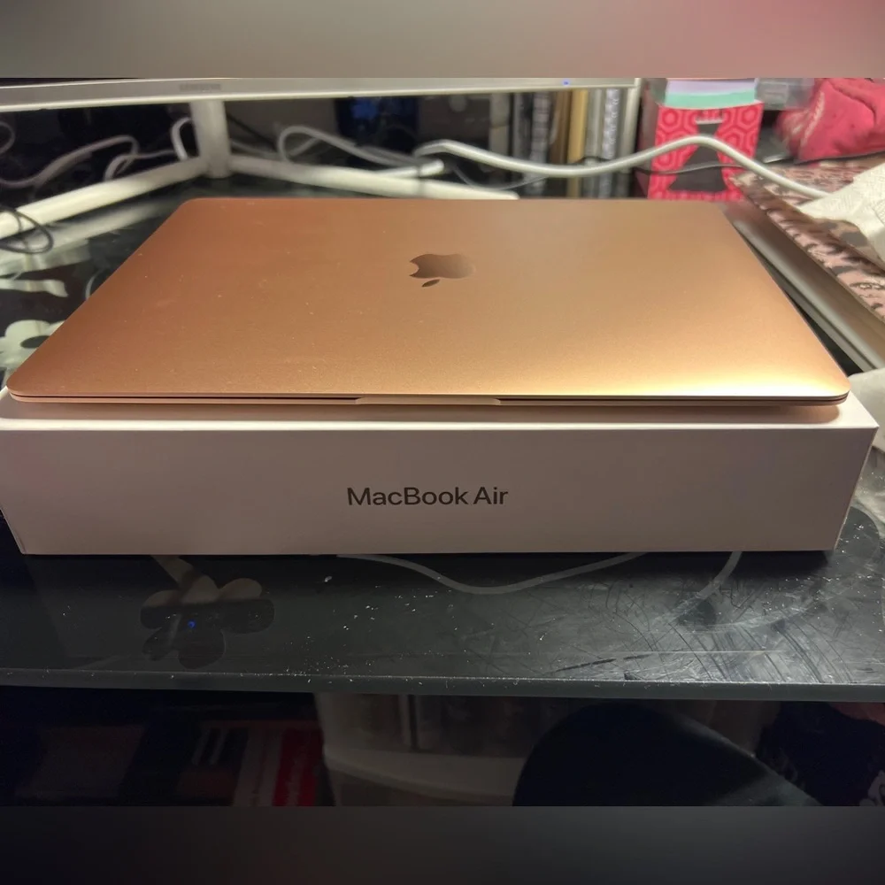 Apple MacBook Air 2020 13.3in (512GB SSD, M1, 8GB) Laptop - Rose Gold
